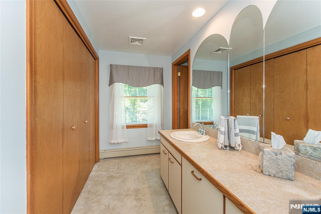 2 Baron Road West Milford, NJ 07480 - Photo 24 of 47