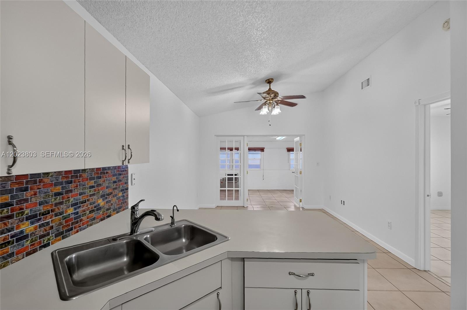 2514 West 74th Street Hialeah, FL 33016 - Photo 9 of 26