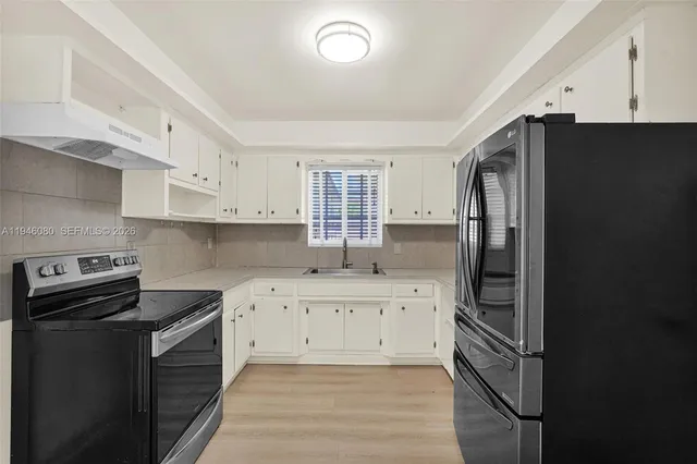 $5,300 | 5781 Southwest 25th Street, Miami, FL 33155