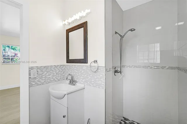 $5,300 | 5781 Southwest 25th Street, Miami, FL 33155