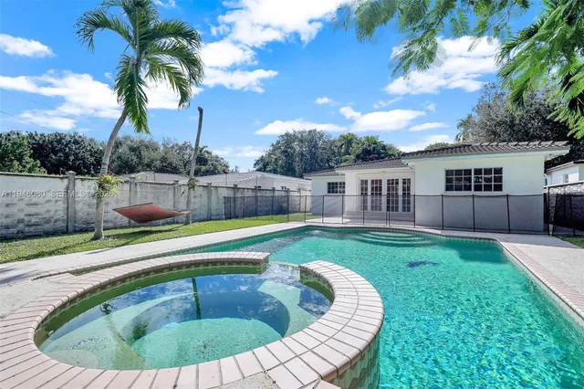 $5,300 | 5781 Southwest 25th Street, Miami, FL 33155