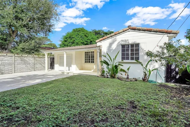 $5,300 | 5781 Southwest 25th Street, Miami, FL 33155