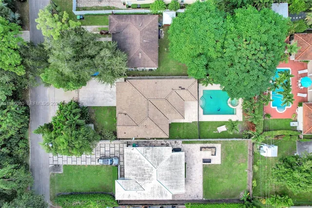 $5,300 | 5781 Southwest 25th Street, Miami, FL 33155