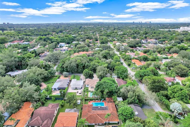 $5,300 | 5781 Southwest 25th Street, Miami, FL 33155