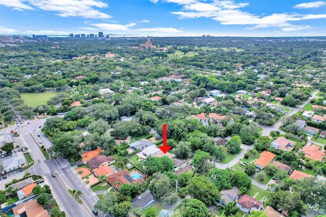 $5,300 | 5781 Southwest 25th Street, Miami, FL 33155