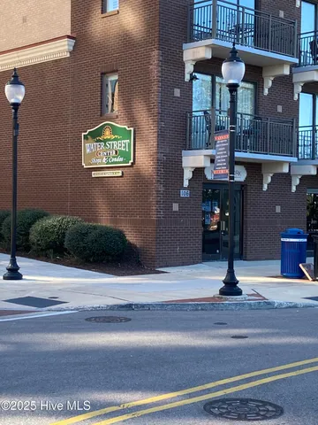 $1,400 | 106 North Water Street, Unit 112, Wilmington, NC 28401