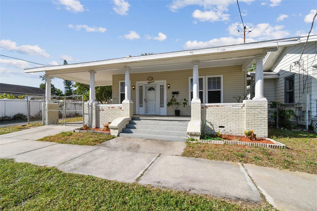 1808 North Tampania Avenue Tampa, FL 33607 - Photo 1 of 26