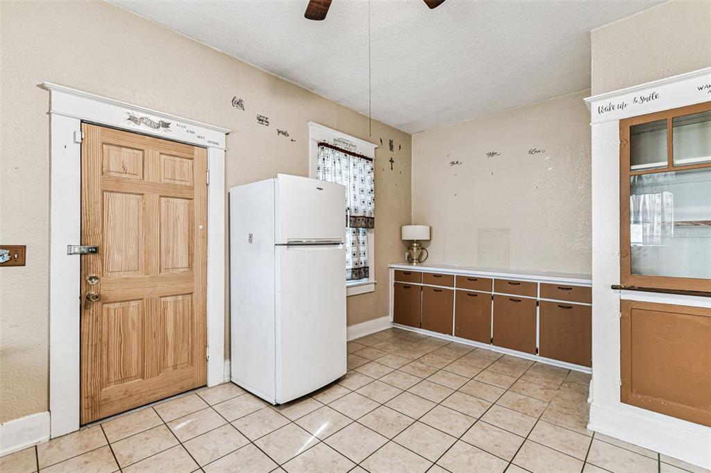 1808 North Tampania Avenue Tampa, FL 33607 - Photo 20 of 26