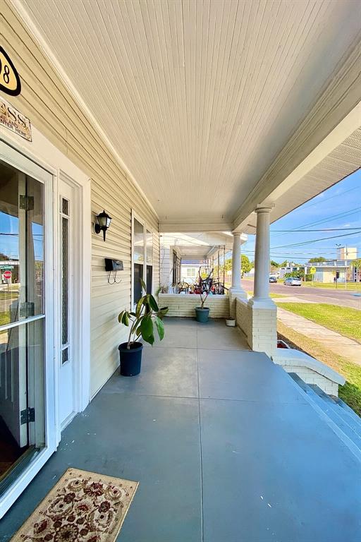 1808 North Tampania Avenue Tampa, FL 33607 - Photo 3 of 26