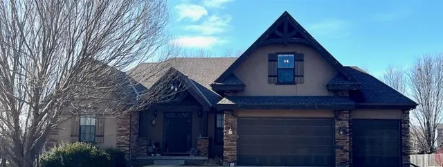 $495,000 | 110 South Westglen Drive, Raymore, MO 64083