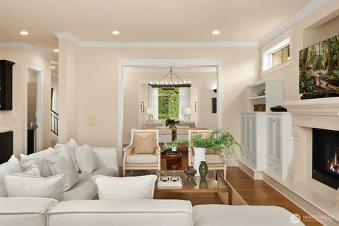 $2,965,000 | 1145 33rd Avenue East, Seattle, WA 98112