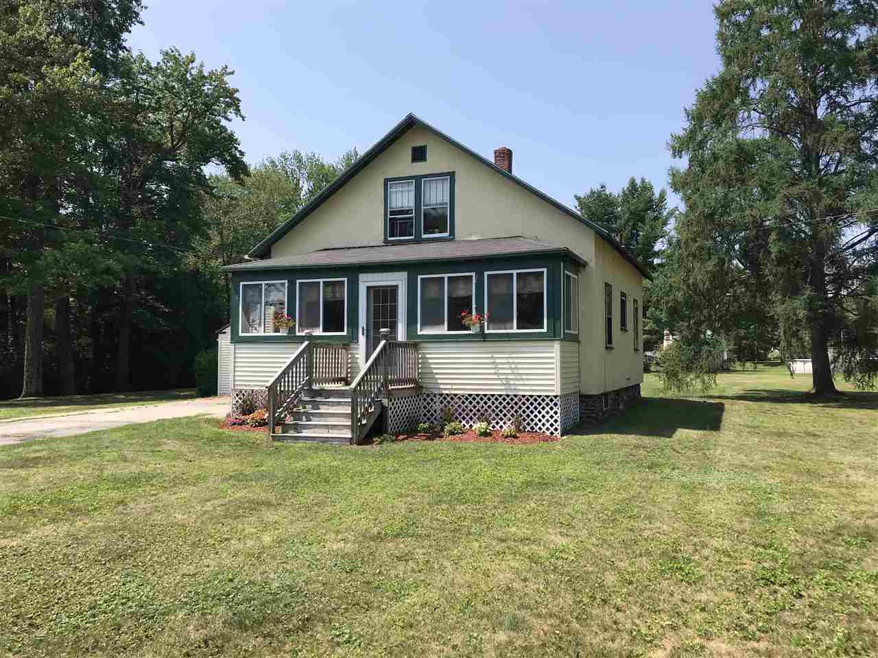 8 Norway Plains Road Rochester, NH 03868 - Photo 2 of 36