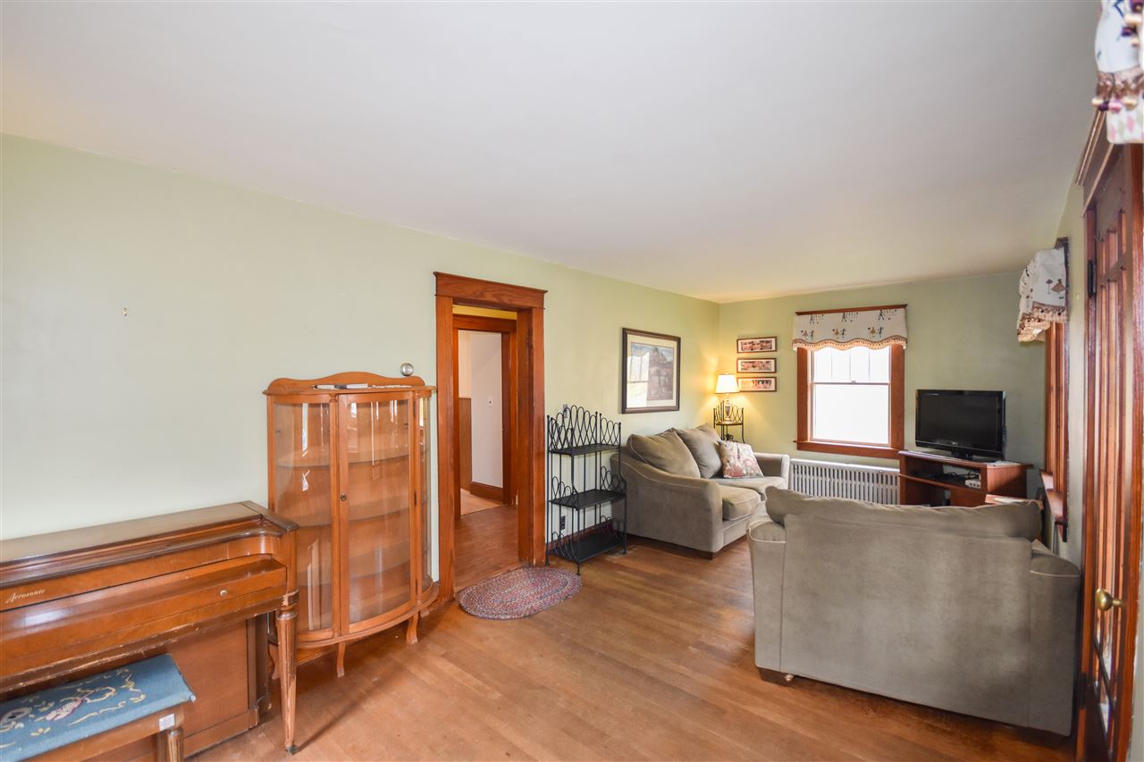8 Norway Plains Road Rochester, NH 03868 - Photo 12 of 36