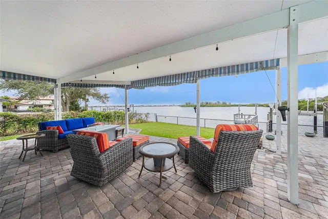 $1,250,000 | 5694 Oakhurst Drive, Seminole, FL 33772