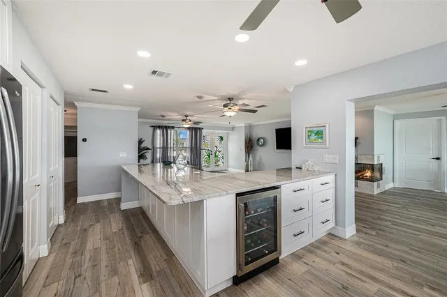 $1,199,994 | 5694 Oakhurst Drive, Seminole, FL 33772