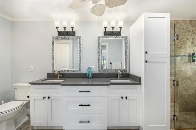 $1,199,994 | 5694 Oakhurst Drive, Seminole, FL 33772