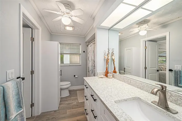 $1,199,994 | 5694 Oakhurst Drive, Seminole, FL 33772