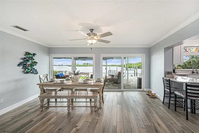 $1,199,994 | 5694 Oakhurst Drive, Seminole, FL 33772