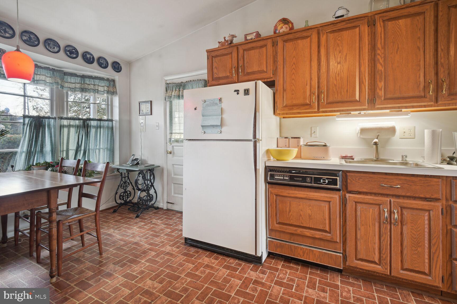 13120 Hathaway Drive Silver Spring, MD 20906 - Photo 9 of 21