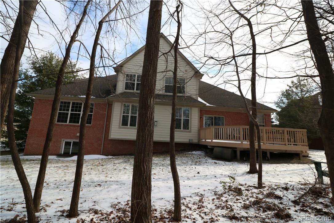 6912 Oakhurst Ridge Road Clarkston, MI 48348 - Photo 10 of 13 IMG_0302.JPG