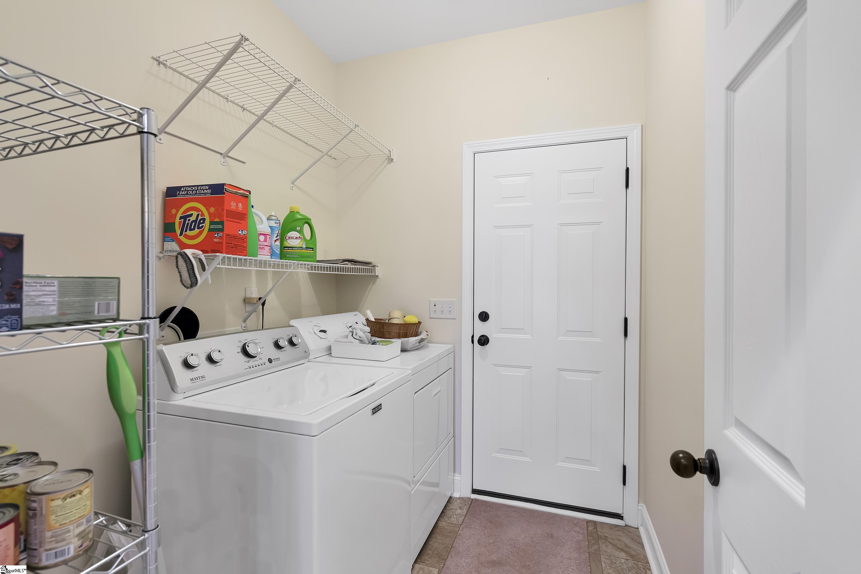 213 Garren Road Easley, SC 29640 - Photo 8 of 29