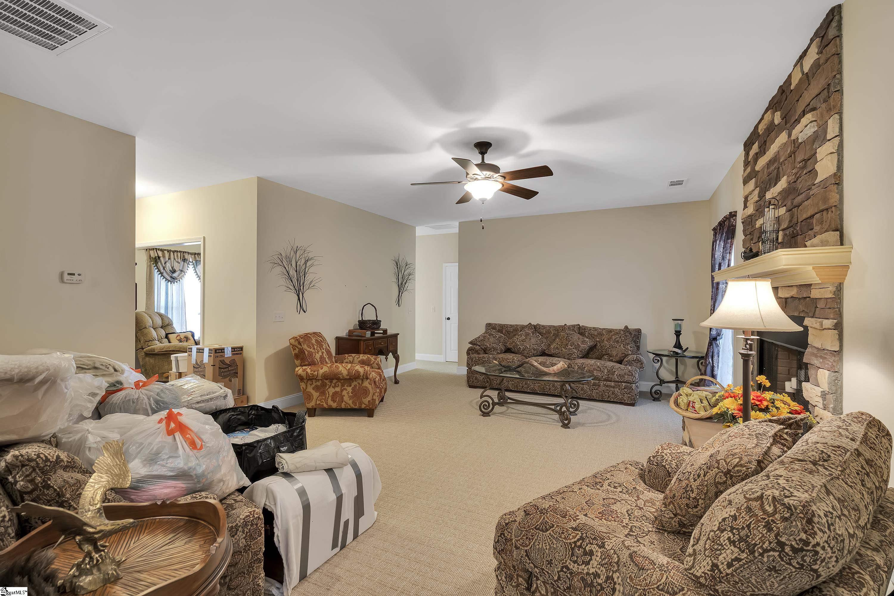 213 Garren Road Easley, SC 29640 - Photo 9 of 29