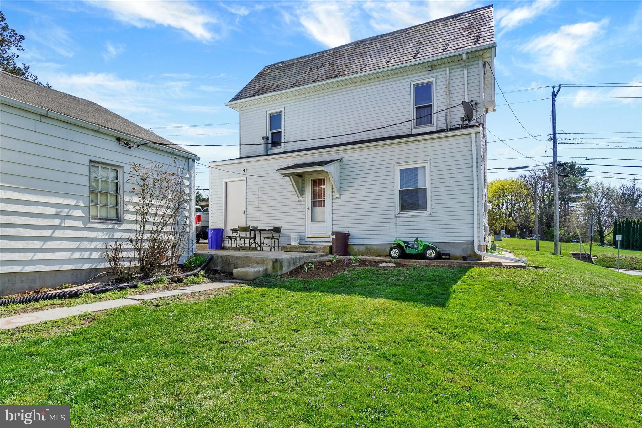 298 North Main Street Yoe, PA 17313 - Photo 22 of 26