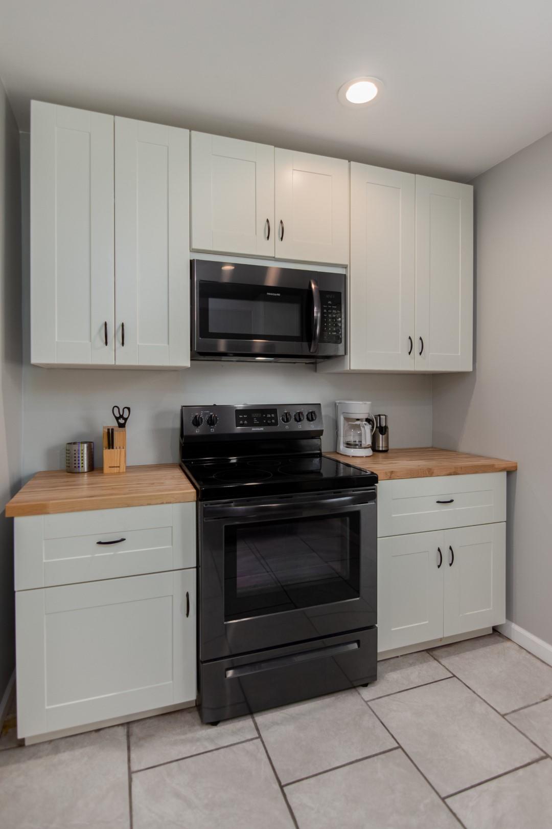 2750 Rifle Range Road Mount Pleasant, SC 29466 - Photo 22 of 24 ADAM WHITNEY - rifle range kitchen 2 sto