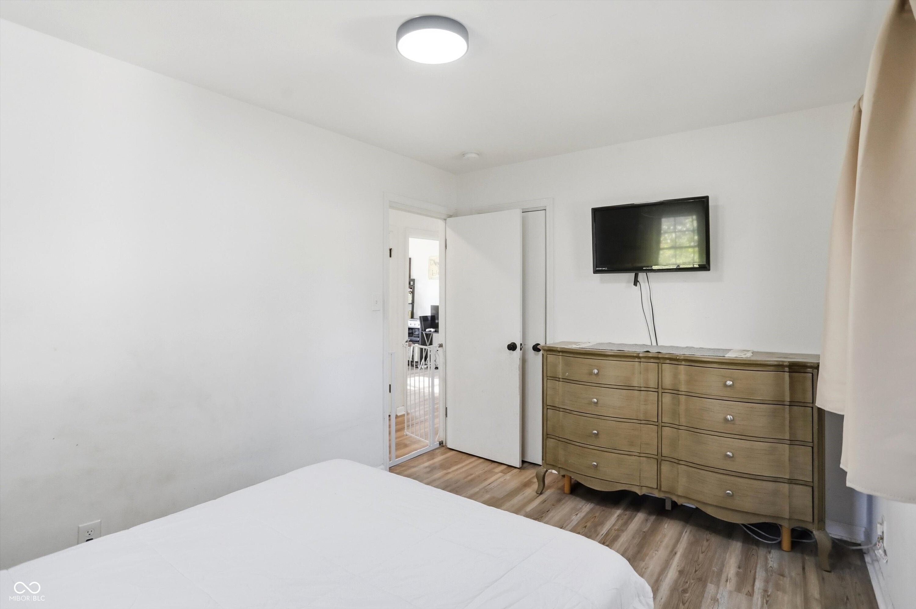 2032 West 63rd Street Indianapolis, IN 46260 - Photo 22 of 39