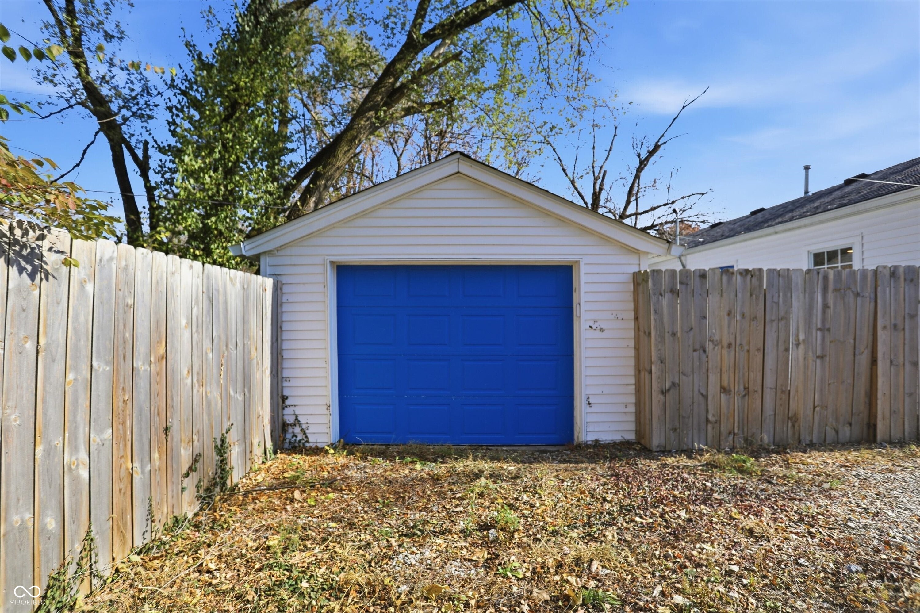 2032 West 63rd Street Indianapolis, IN 46260 - Photo 28 of 39