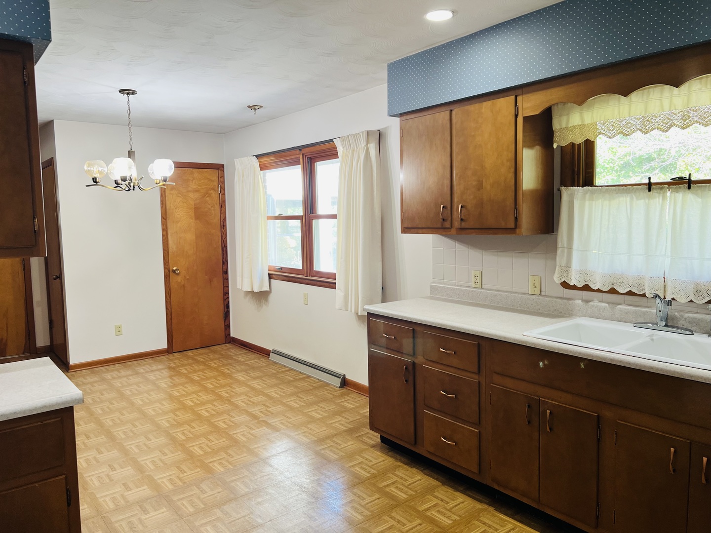 204 Beech Street Normal, IL 61761 - Photo 13 of 45 Gallery Image 13