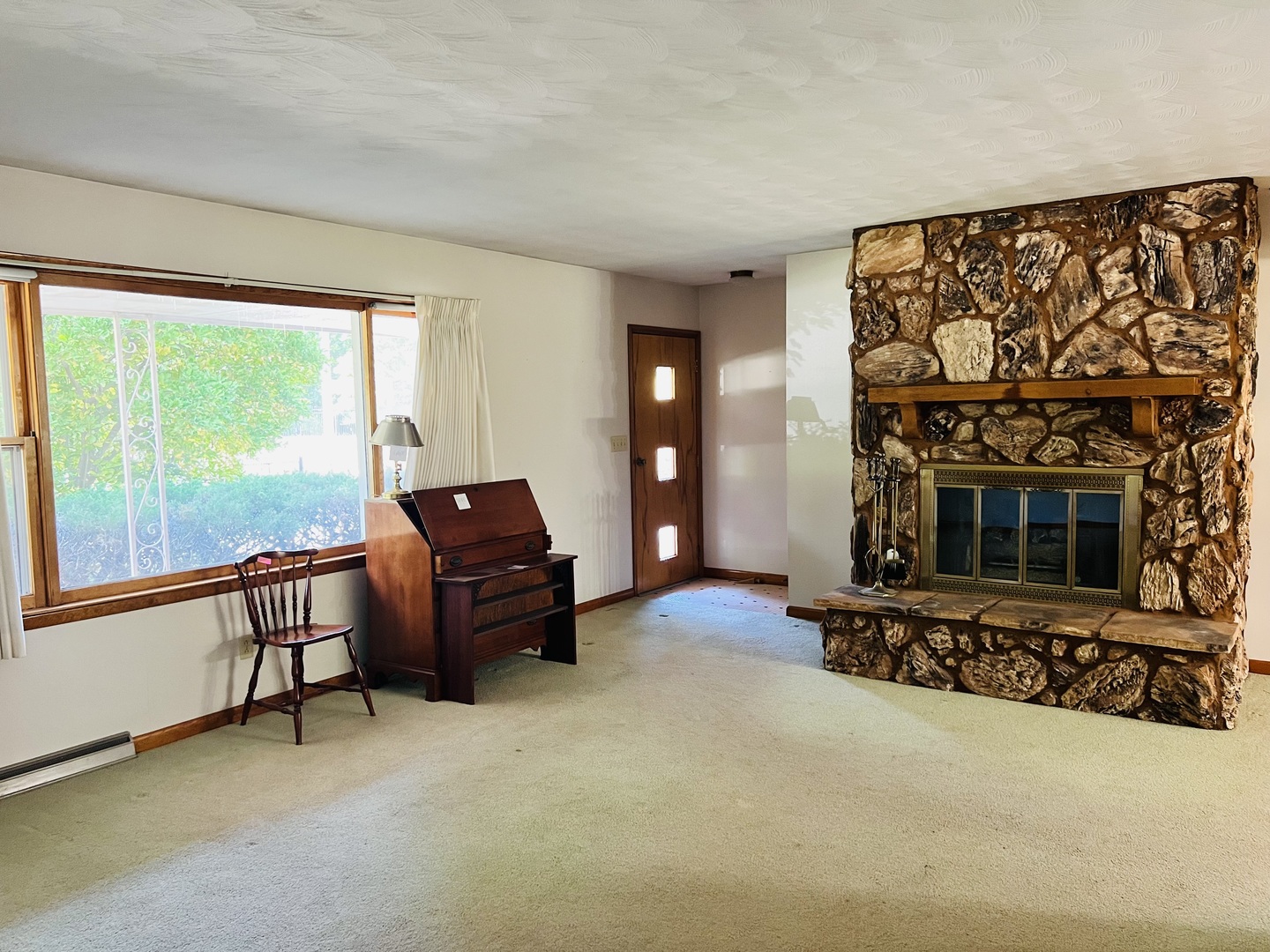 204 Beech Street Normal, IL 61761 - Photo 4 of 45 Gallery Image 4