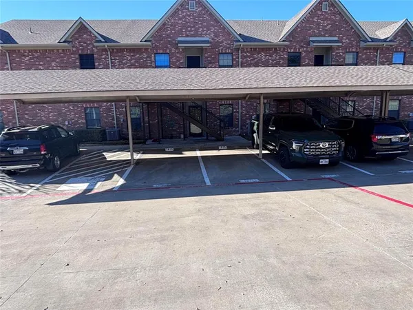 $299,900 | 1815 Signal Ridge Place, Rockwall, TX 75032