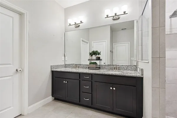 $439,900 | 37 Londonderry Drive, Palm Coast, FL 32137