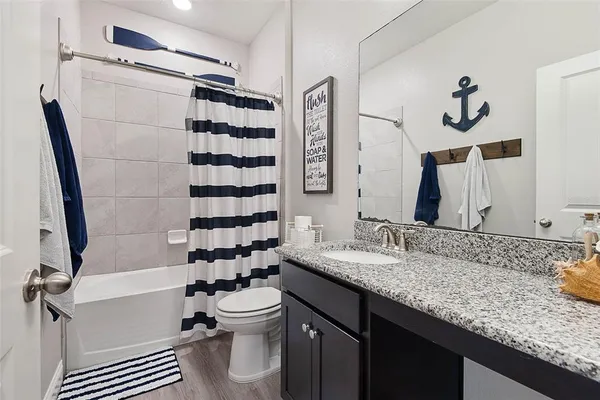 $439,900 | 37 Londonderry Drive, Palm Coast, FL 32137
