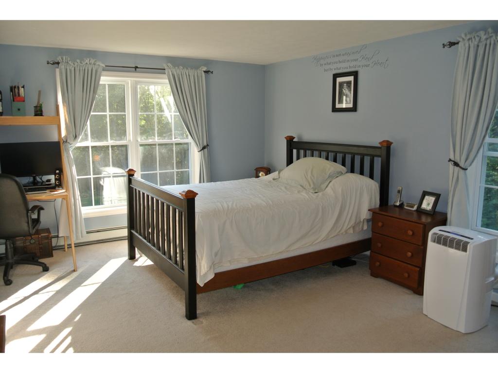 1053 Montalona Road Dunbarton, NH 03046 - Photo 16 of 28