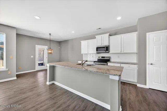 $357,900 | 656 Dolly Drive, Forsyth, GA 31029