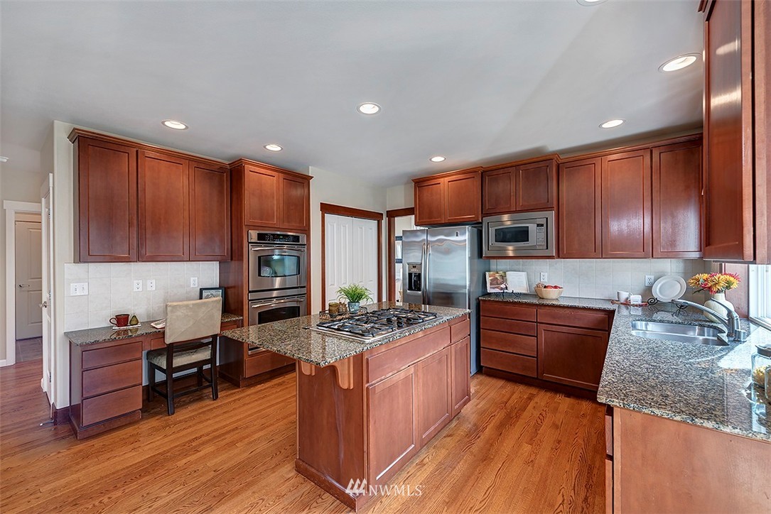 23608 19th Avenue West Bothell, WA 98021 - Photo 6 of 20