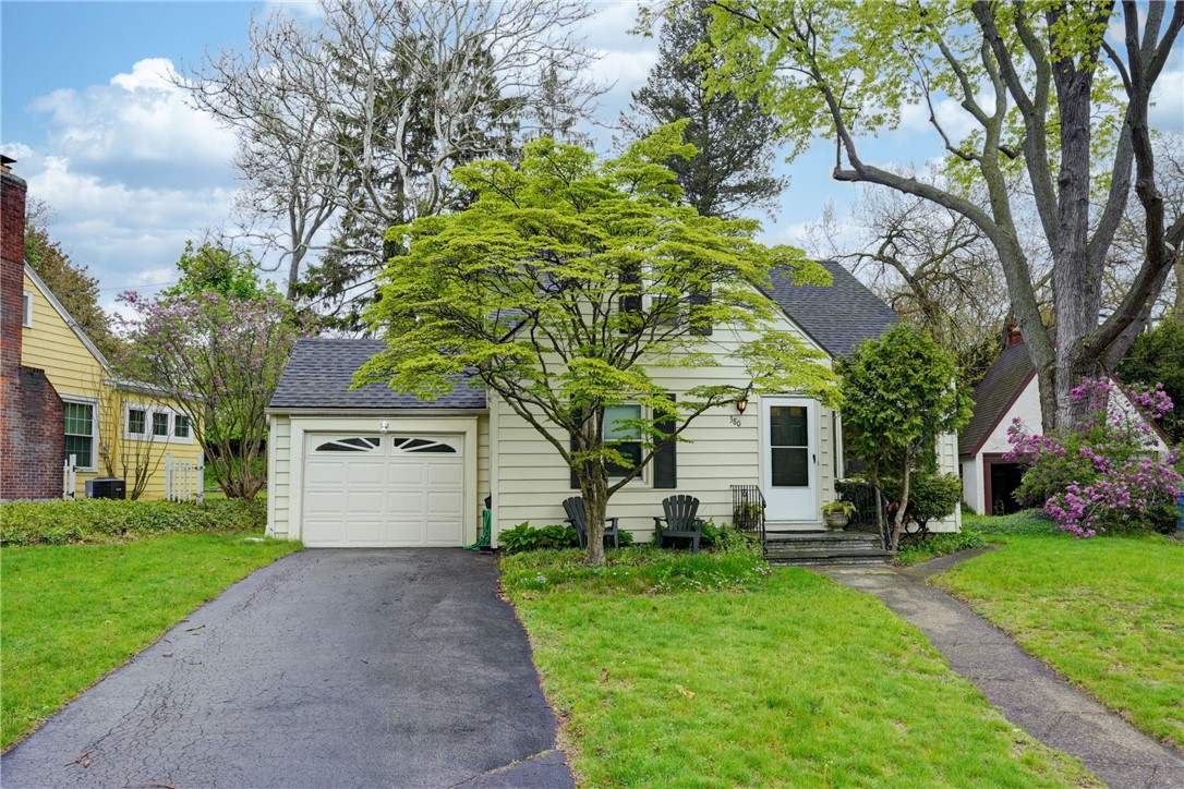 380 Hillside Avenue Rochester, NY 14610 - Photo 2 of 28