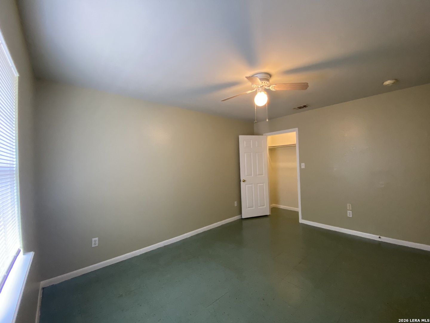 603 Commerce Street Jourdanton, TX 78026 - Photo 4 of 5