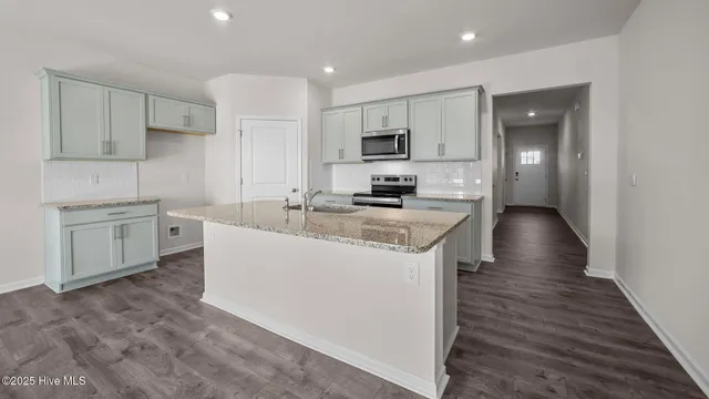 $320,990 | 1424 Grn Rdg Drive, Winterville, NC 28590