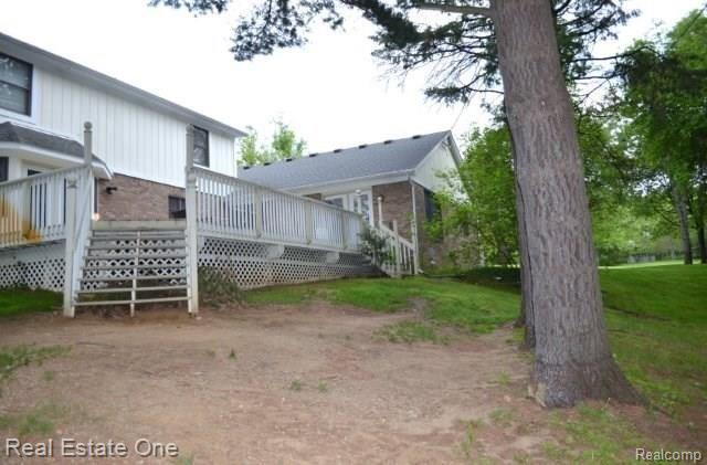 3405 Swarthout Road Pinckney, MI 48169 - Photo 34 of 34 misc 5-23-17 063.jpg