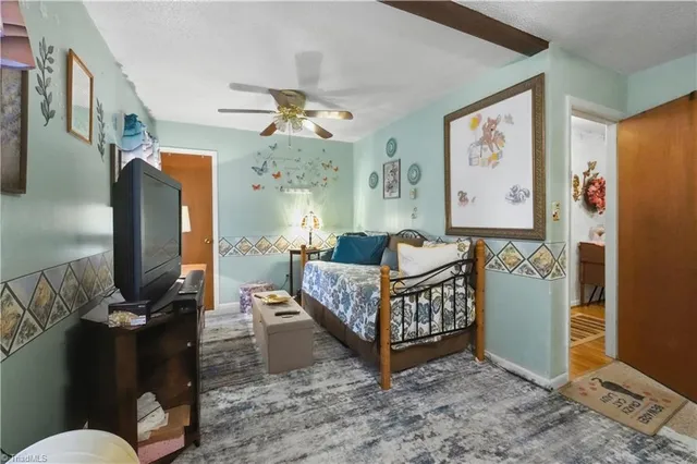 $263,500 | 323 Shannon Drive, Eden, NC 27288