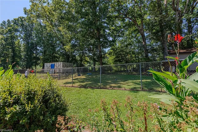 $263,500 | 323 Shannon Drive, Eden, NC 27288