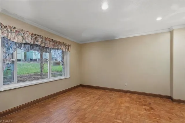 $263,500 | 323 Shannon Drive, Eden, NC 27288