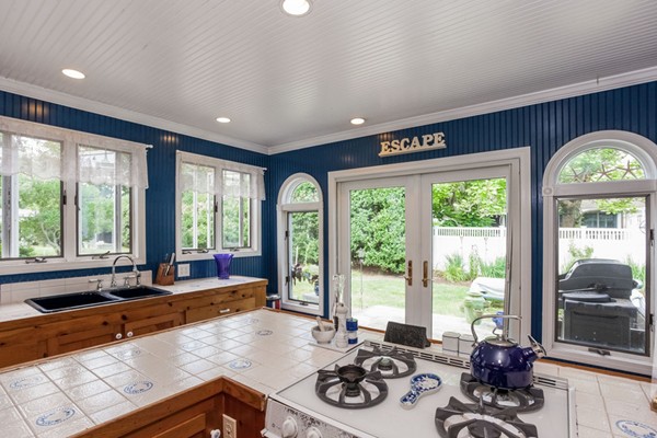 79 Kenneth Road Scituate, MA 02066 - Photo 13 of 30