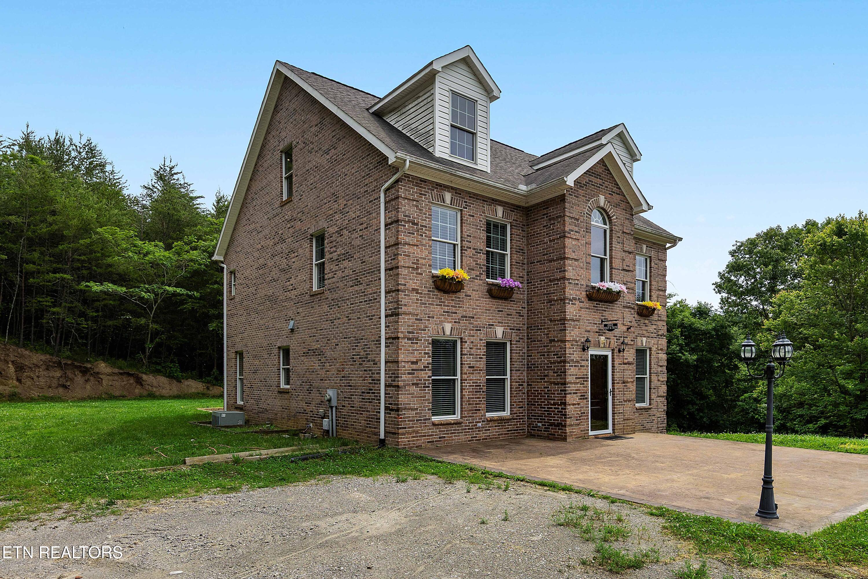 4914 Circle Road Corryton, TN 37721 - Photo 31 of 35 L40A1186