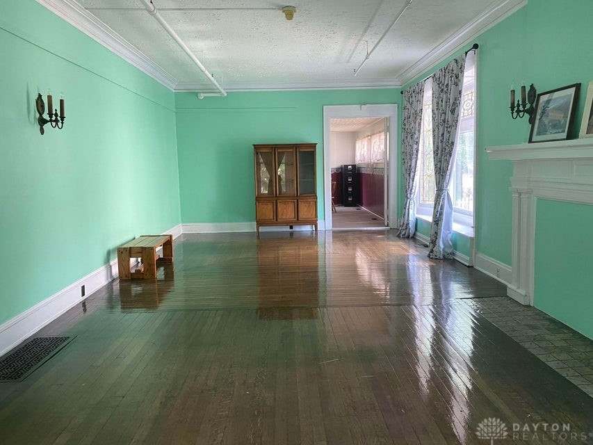 1215 East High Street Springfield, OH 45505 - Photo 10 of 52