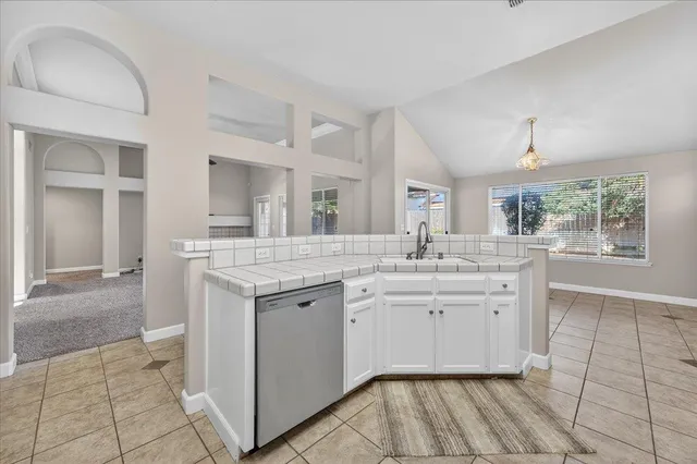 $439,900 | 5950 West Chennault Avenue, Fresno, CA 93722