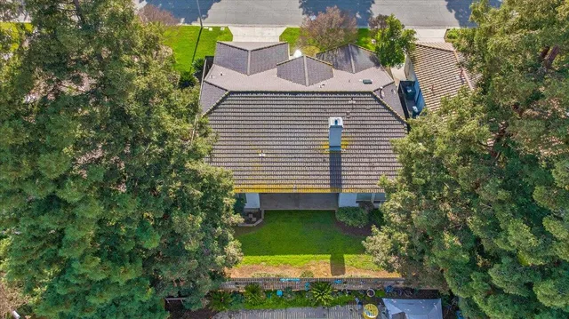 $439,900 | 5950 West Chennault Avenue, Fresno, CA 93722